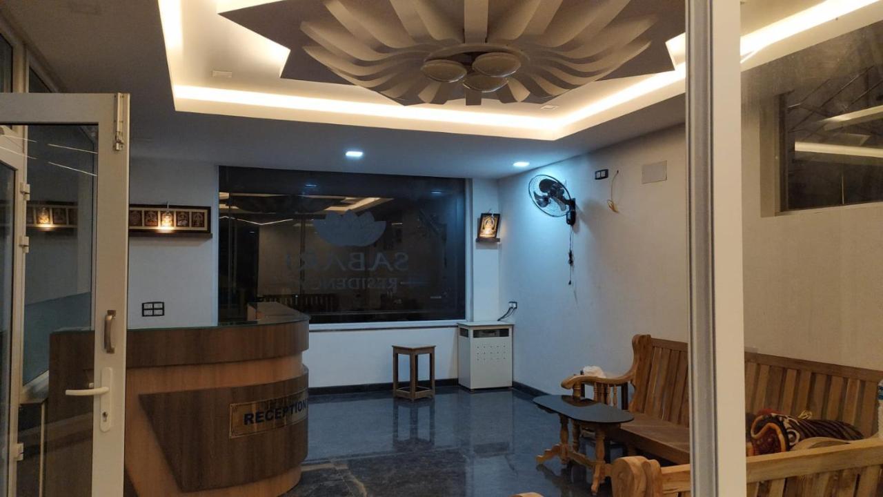 Sabari Residency Hotel วัลปาไร ภายนอก รูปภาพ